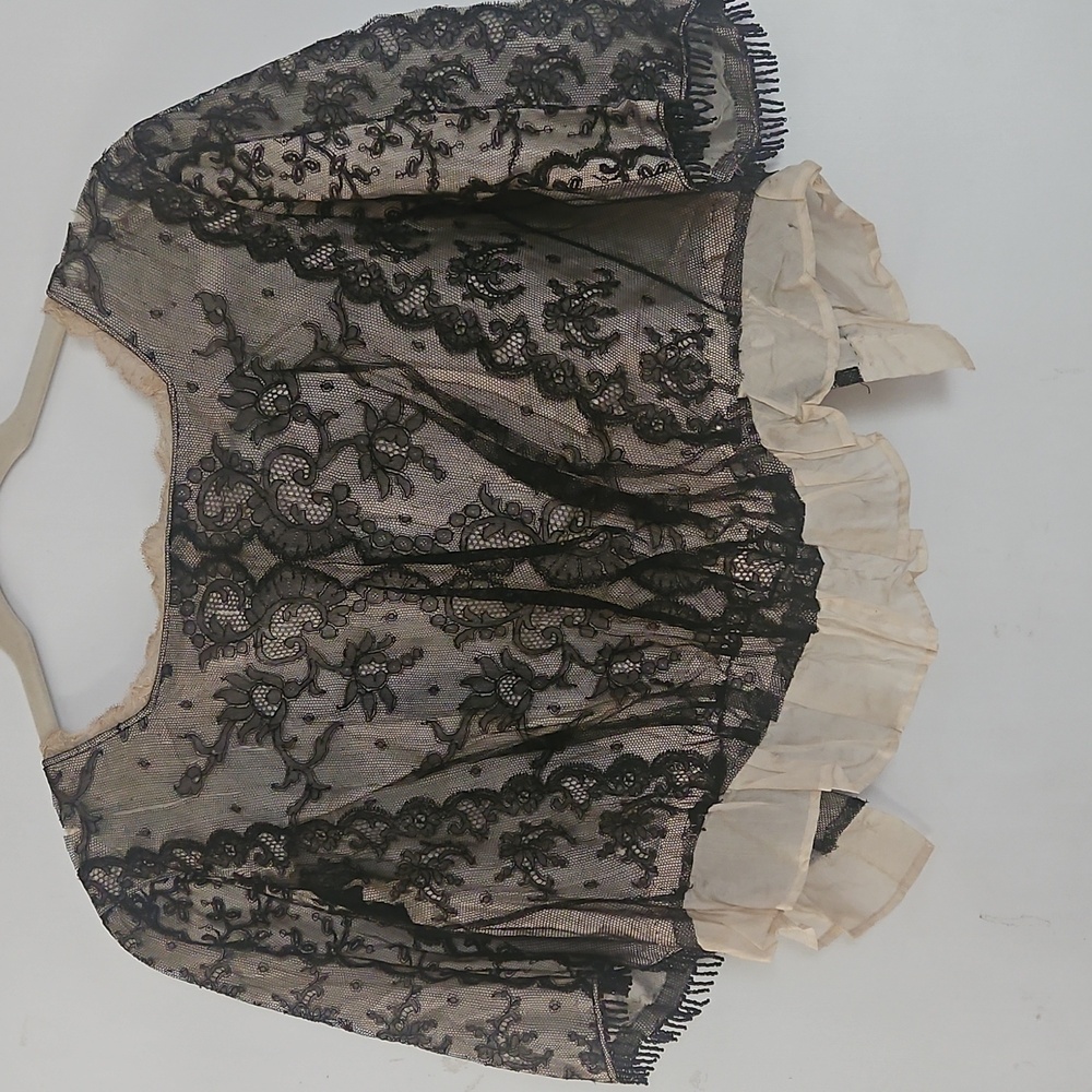 Wounded Bird! Antique 1800s Elegant Black Lace Women's Top - Picture 12 of 17